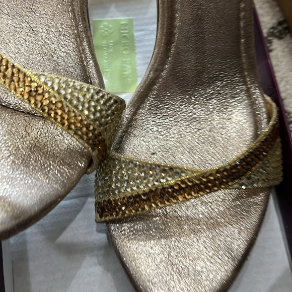 Sandals - Picture 13 of 13